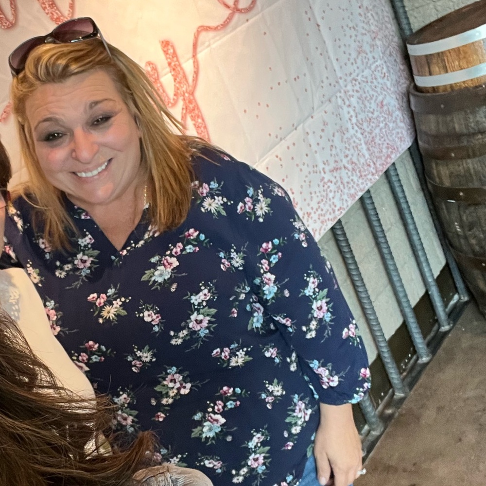 Meet your Posher, Jennifer